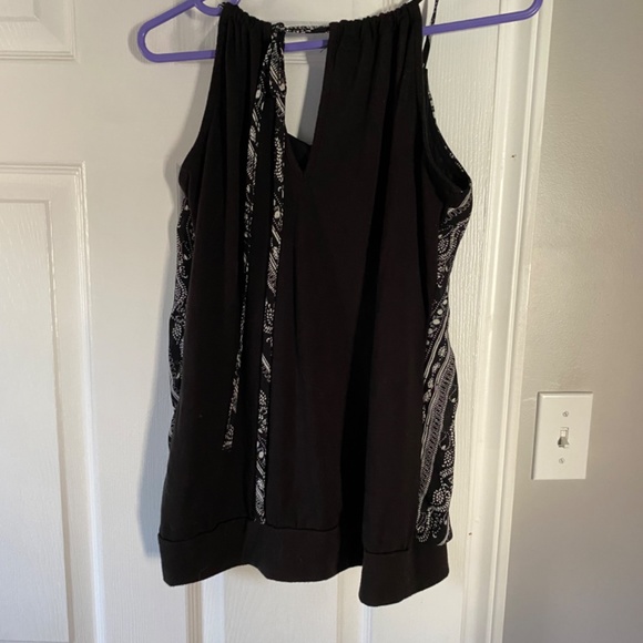 Tank - Dressy - Picture 2 of 2